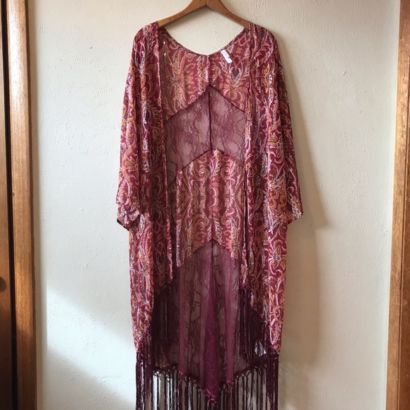 Xhilaration Other - Long fringed kimono